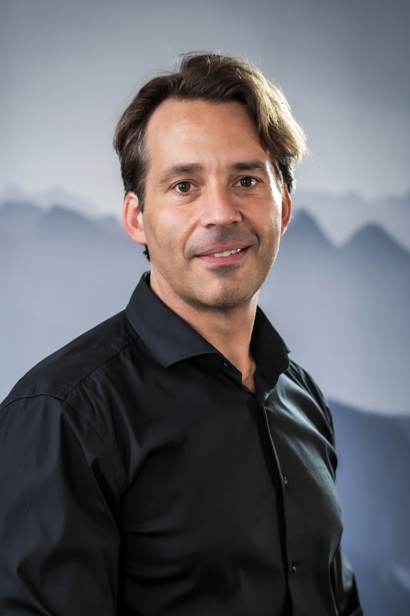 Matthew Hoelscher